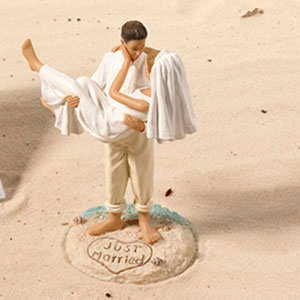 Just Married Beach Couple Cake Topper